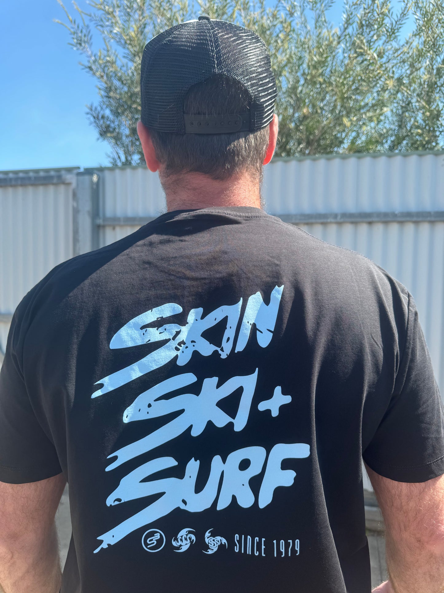 Skin Ski + Surf Mens Corp Tee