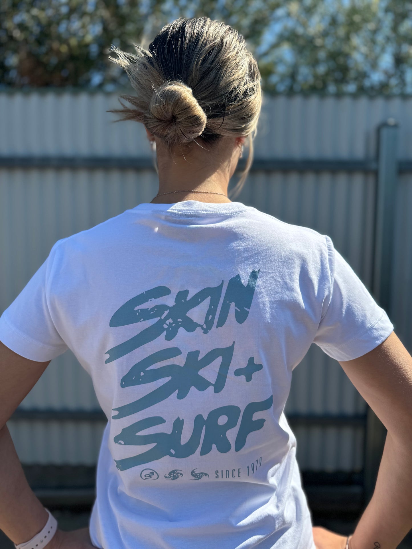 Skin Ski + Surf Womens Corp Tee