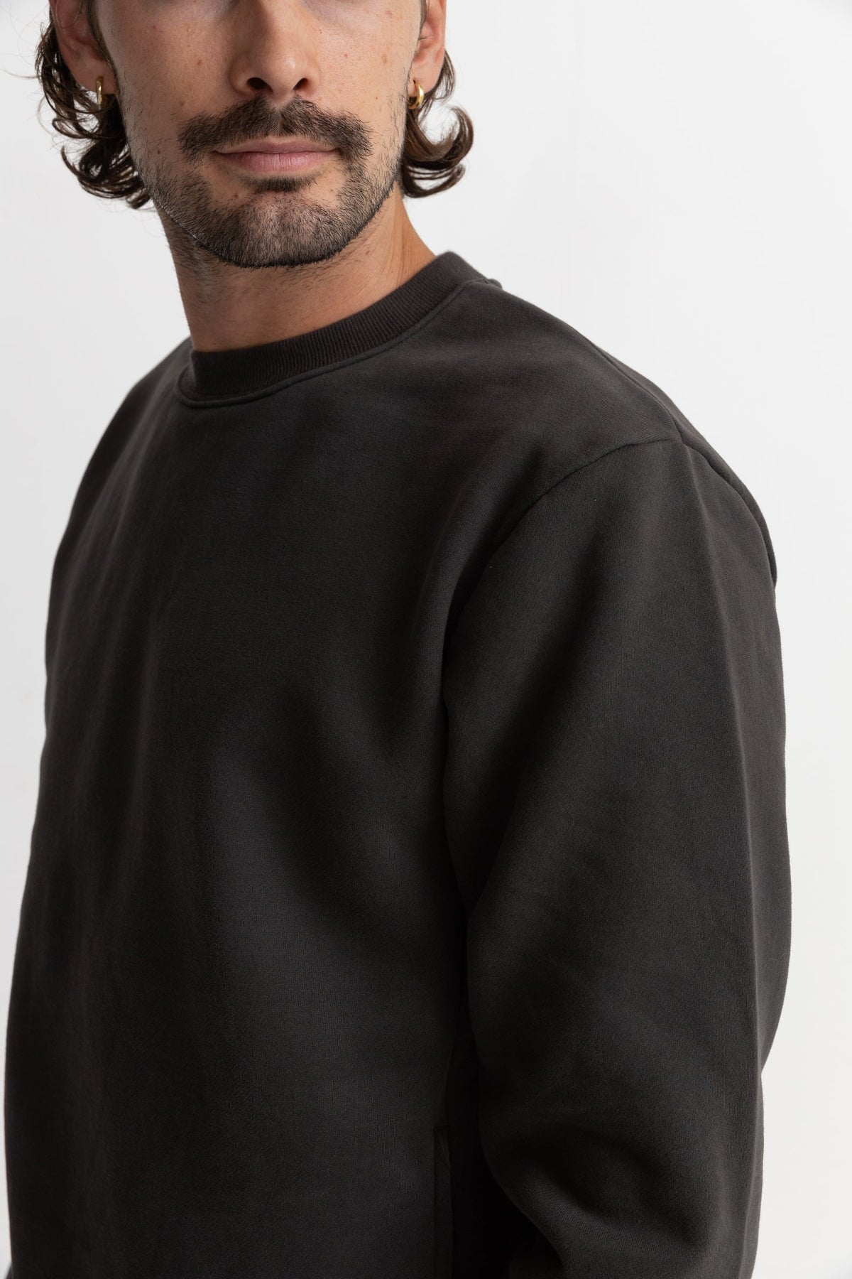 CLASSIC FLEECE CREW - RhythmCLA24M - FL02 - VINTAGE BLACK - L