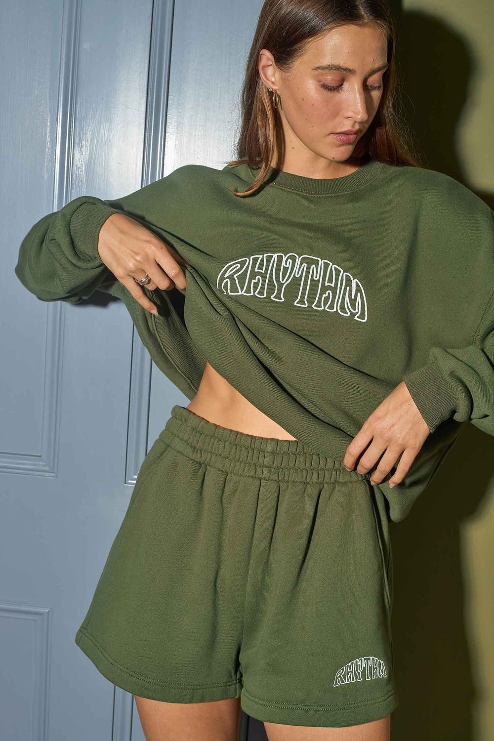 COLLEGE FLEECE SHORT - Rhythm0125W - FL03 - OLIVE - 6