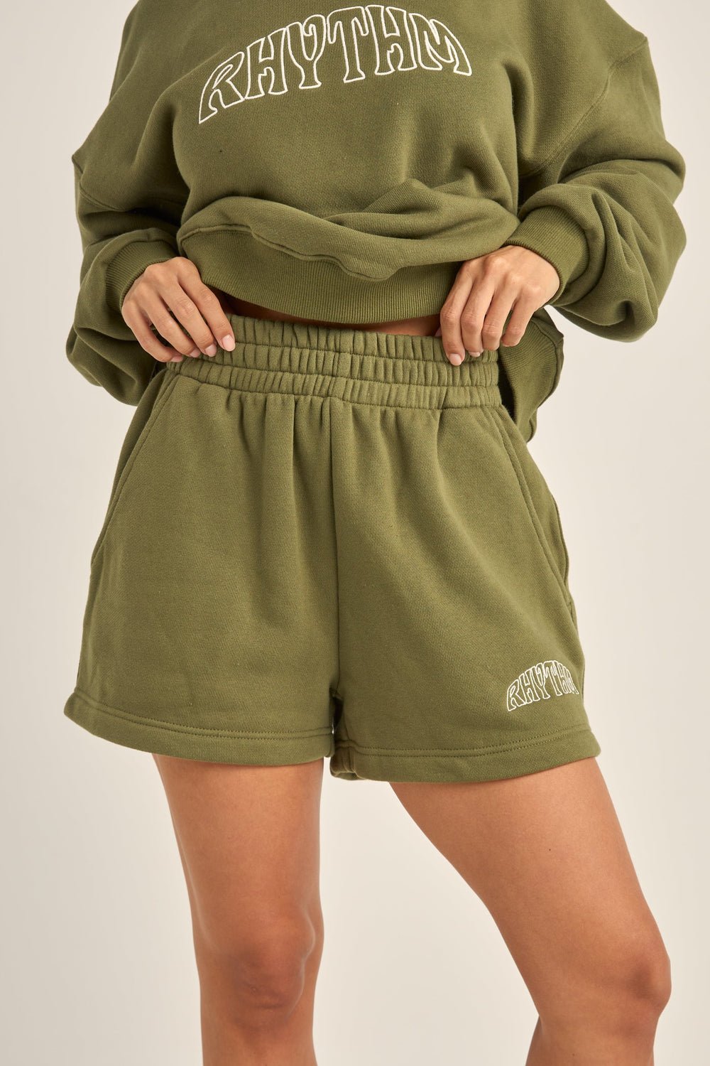 COLLEGE FLEECE SHORT - Rhythm0125W - FL03 - OLIVE - 6