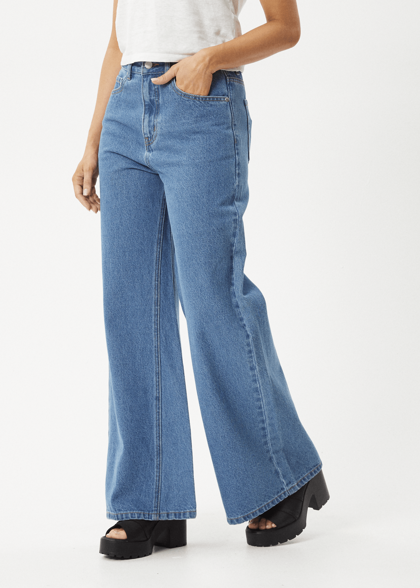 Gigi - Hemp Denim Flared Leg Jean - Worn Blue - AfendsW230460 - Worn Blue - 24