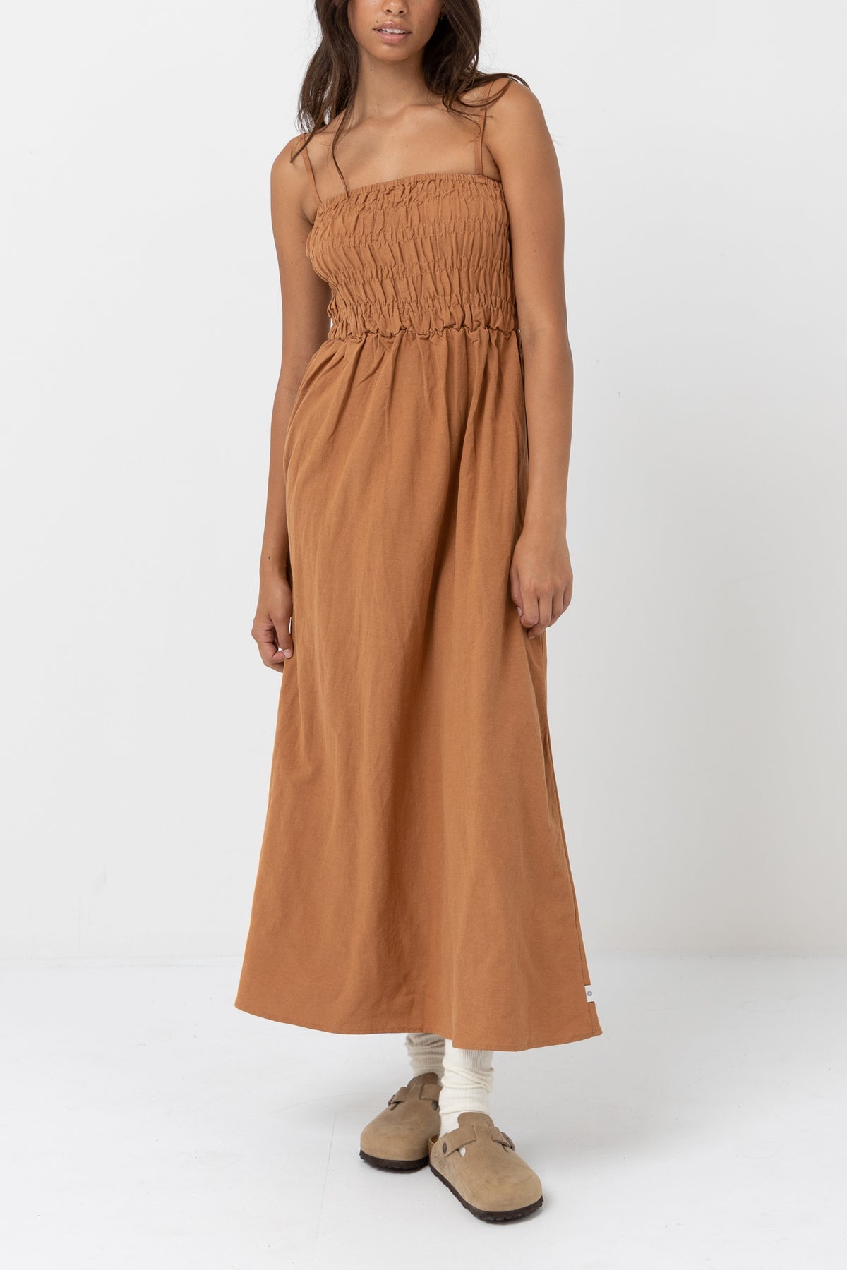 CLASSIC SHIRRED MIDI DRESS -RhythmCL22W-DR02-CARAMEL-6